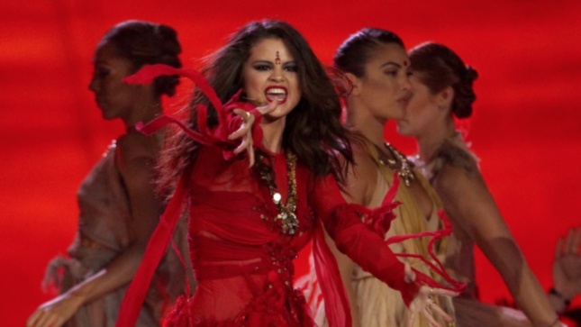 Selena Gomez image
